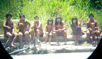 Conoce a los Mashco Piro. Una de las pocas tribus que nunca se había mostrado al mundo