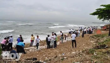 Medio Ambiente quiere limpiar más de 150 playas y riberas de ríos