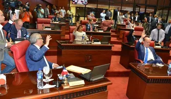 Senado aprueba a unanimidad Ley de Régimen Electoral