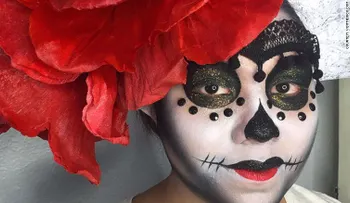 La Ciudad de México copia a Spectre y realiza su primer desfile del Día de Muertos