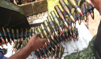 Así compran armas por Facebook los combatientes en Libia