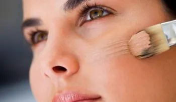 Aplicación correcta base de maquillaje
