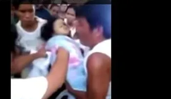 Una niña resucita en su propio funeral (Video)