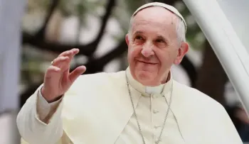 El papa pide "caridad concreta" para países que sufren guerras y catástrofes