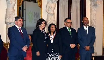 Hospital Pediatrico Dr. Hugo Mendoza obtiene "Medalla de Plataâ? en Premio a la Calidad