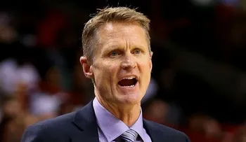 Steve Kerr elegido entrenador del año en la NBA