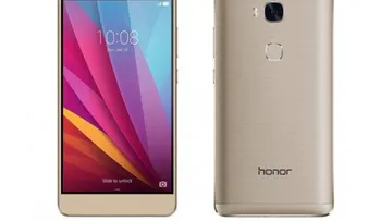 El gigante chino de telefonía Huawei presenta su nuevo móvil Honor 8 a Europa