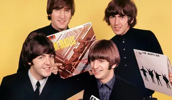 A subasta, un contrato histórico de Los Beatles