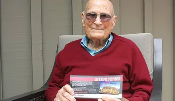 Recibió su diploma universitario a los 105 años, más de 80 años después de graduarse