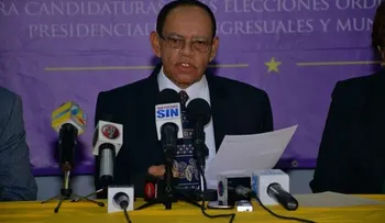 Lidio Cadet se reúne con Karen Ricardo y Alfredo Martínez