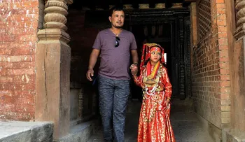 El ritual nepalí de la "choza menstrual" se cobra la vida de una adolescente