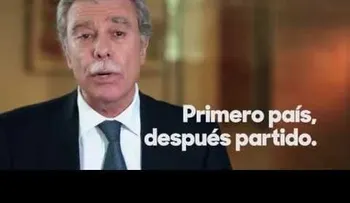 Clinton advierte en español del peligro de elegir a Trump (VIDEO)