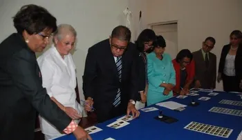 INPOSDOM pone en circulación sellos postales alusivos a lagartos verdes y mamíferos marinos