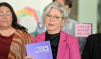 Diputada australiana Helen Haines pierde una pierna tras ser atropellada en Wangaratta