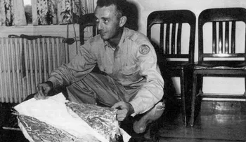 Trump afirma saber algo "muy interesante" sobre el supuesto accidente de un ovni en Nuevo México de 1947