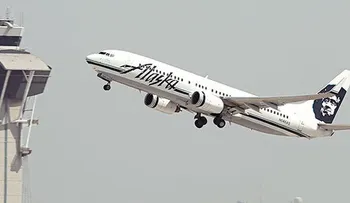 Bajan a mujer de avión por tener cáncer 