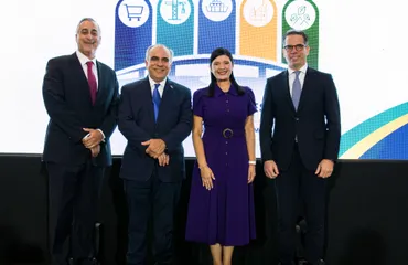 Presidente CONEP comparte en Panamá modelo de transformación económico de RD