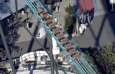 Muere un hombre al caer de la montaña rusa Goliath en Six Flags Over Georgia