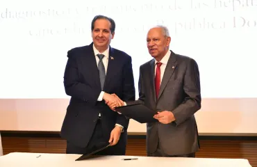Salud Pública y HOMS firman alianza para combatir hepatitis virales y cáncer de hígado