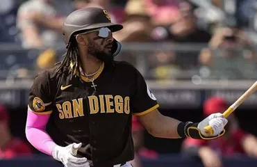 Tatis Jr. y Machado impulsan a los Padres: barrida sobre Gigantes y ventaja de 2.5 juegos en el comodín