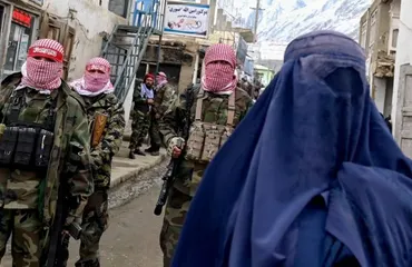 Afganistán: cinco años de régimen talibán profundizan la crisis humanitaria y la represión de género