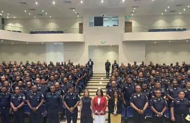 Policía Nacional y Ministerio de la Mujer integran cientos de agentes a consulta contra la violencia de género