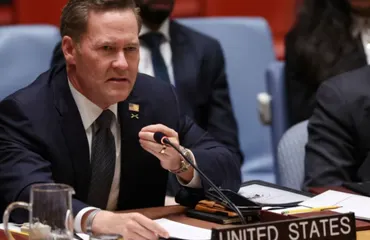 EE.UU. expulsa a un diplomático cubano tras un tenso altercado entre Mike Waltz y el canciller de Cuba en la ONU