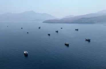 Estados Unidos e Irán intercambian ataques en la primera escalada en más de un mes