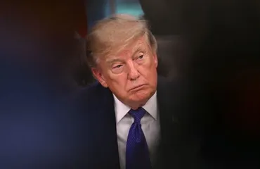 Trump niega haber discutido la venta de armas a China con Xi, contradiciendo a su embajador