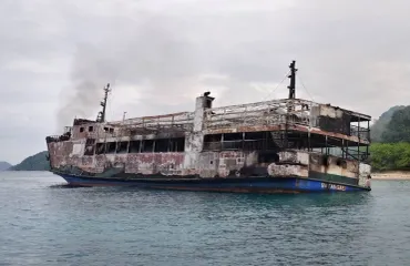 Incendio en un barco de pasajeros en Filipinas deja cinco muertos y 86 desaparecidos
