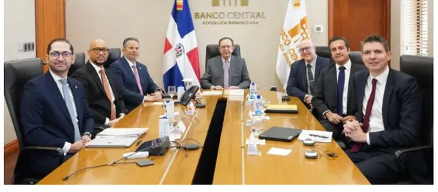 Valdez Albizu proyecta crecimiento económico de 4.5 %, uno de los más altos de América Latina