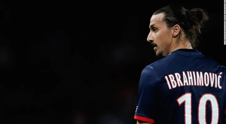 Ibrahimovic no se dejará intimidar por ataques en Francia : "París es mi hogar"