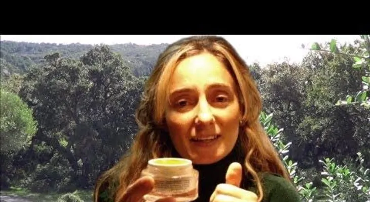 Video: Crema antiarrugas, regeneradora, rejuvenecedora casera y ecológica