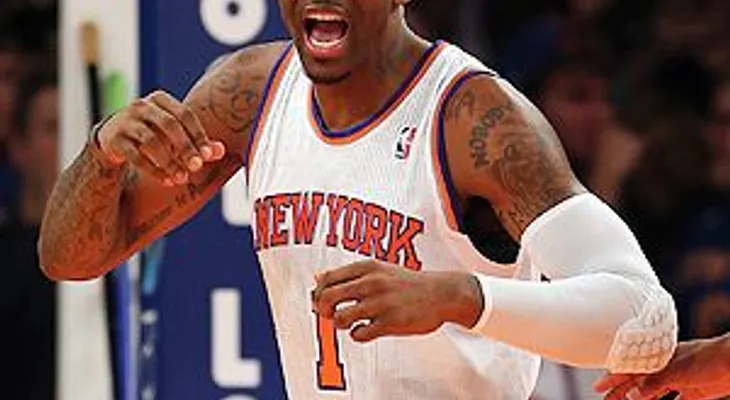Stoudemire firma con los Knicks y después decide retirarse