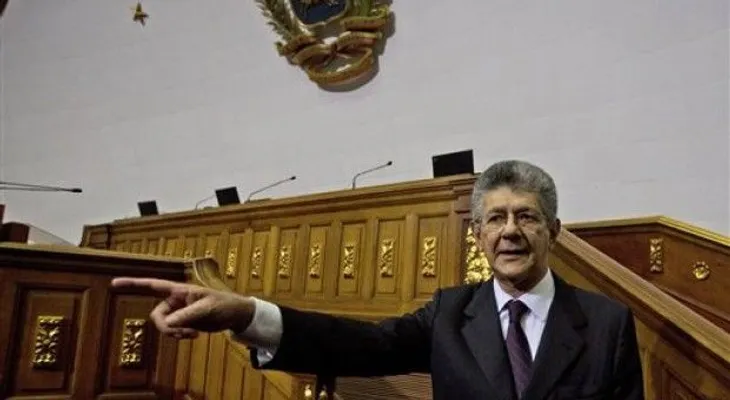 Congreso venezolano se estrenó bajo hegemonía opositora