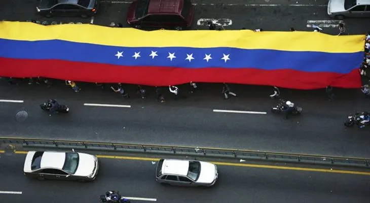 EEUU suspende visas a funcionarios venezolanos 
