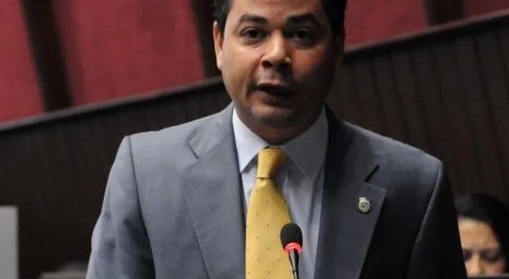 Diputado dice urge aprobación ley de Responsabilidad y Transparencia Fiscal