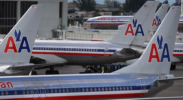 American Airlines aumenta el salario de 30.000 empleados tras acuerdo con el sindicato