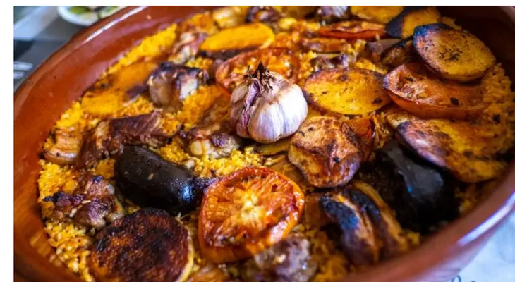 Chefs valencianos recomiendan caldo de cocido para el arroz