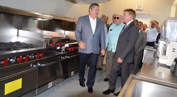 DNCD inaugura centro de entrenamiento canino donado por EE.UU.