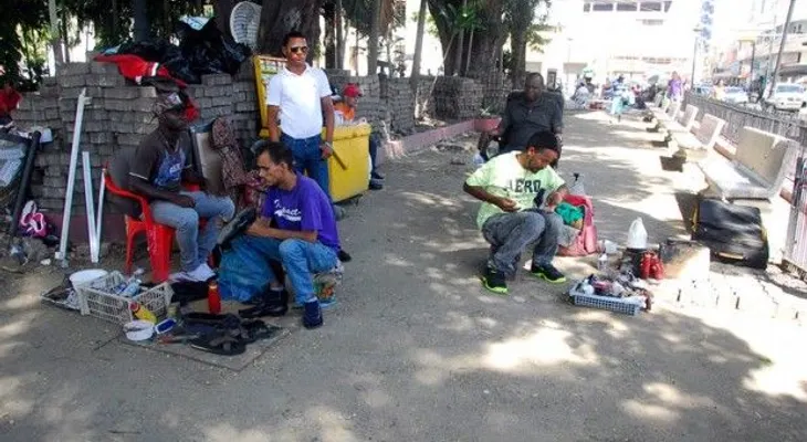 Otra vez paran trabajos en el Parque Duarte