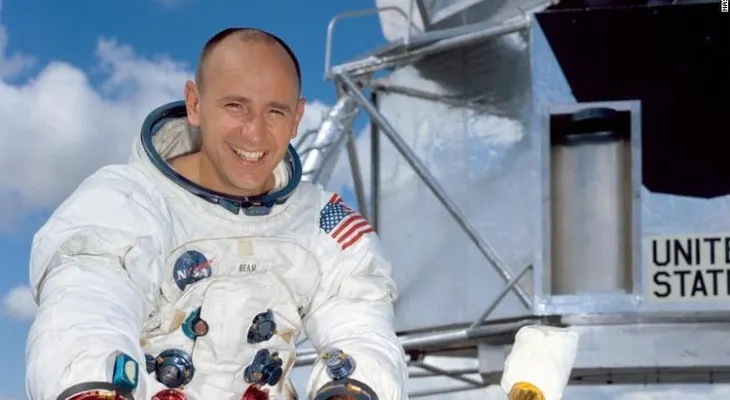 Muere Alan Bean, la cuarta persona que caminó sobre la Luna