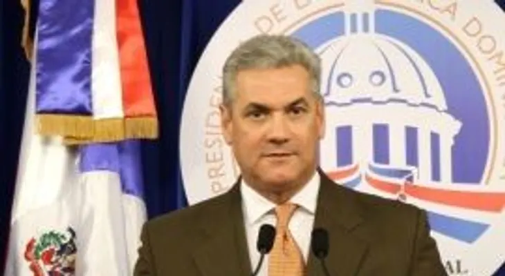 Gobierno inicia construcción de otras 28 escuelas
