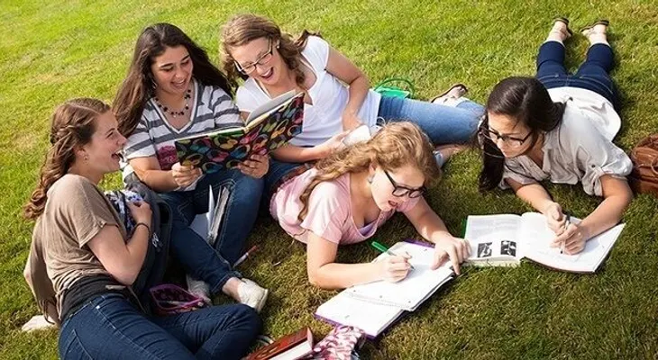 Primer periodo de la menstruacción: 3 señales de que se aproxima tu periodo