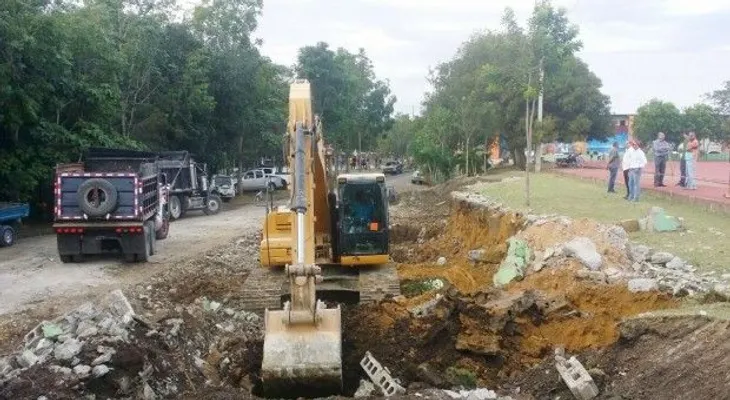 Arrancan obras VII Juegos Escolares Nacionales Espaillat 2016