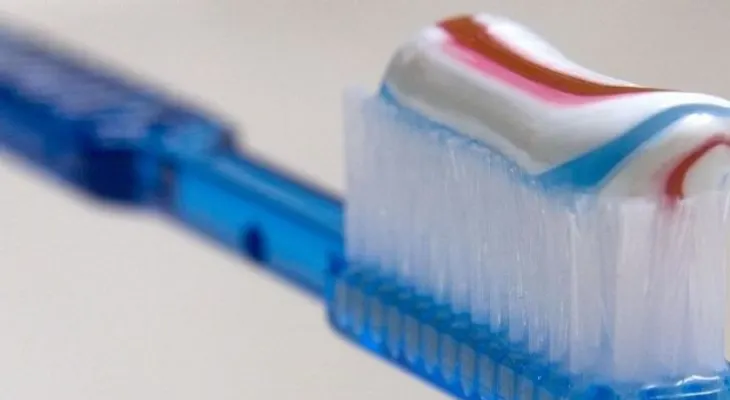 ¿Cuándo deberías reemplazar tu cepillo de dientes?