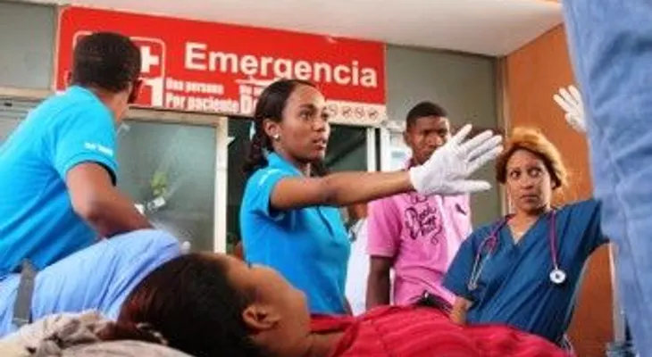 Se duplican casos de emergencias en el Darío Contreras; hospital reporta 4 muertos y 323 heridos