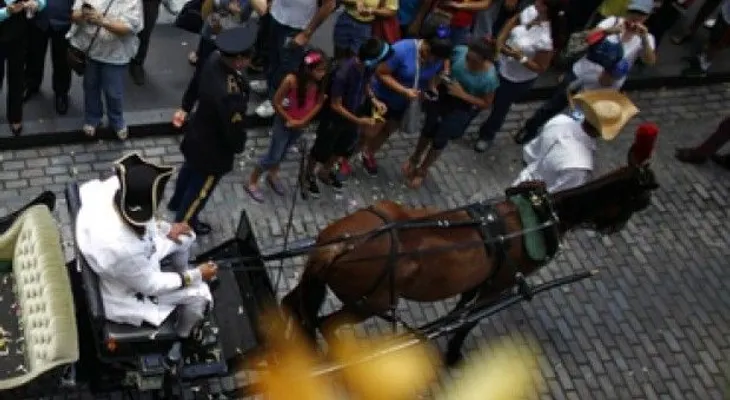 Puerto Rico: prohíben carruajes tirados por caballos 