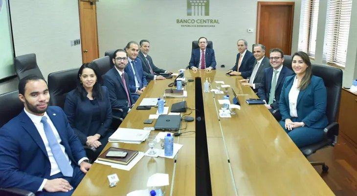 Ejecutivos del Citibank destacan gran interés de inversionistas extranjeros por emisiones de bonos en RD