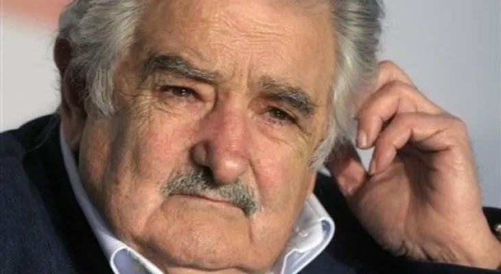 Mujica declara patrimonio de 322.883 dólares